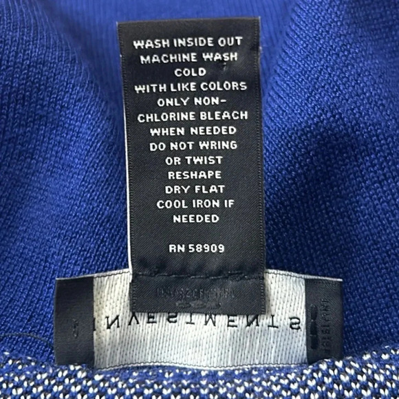 Investments Women’s Lagenlook Animal Print Stars Royal Blue Tunic Sweater Medium - Picture 12 of 13